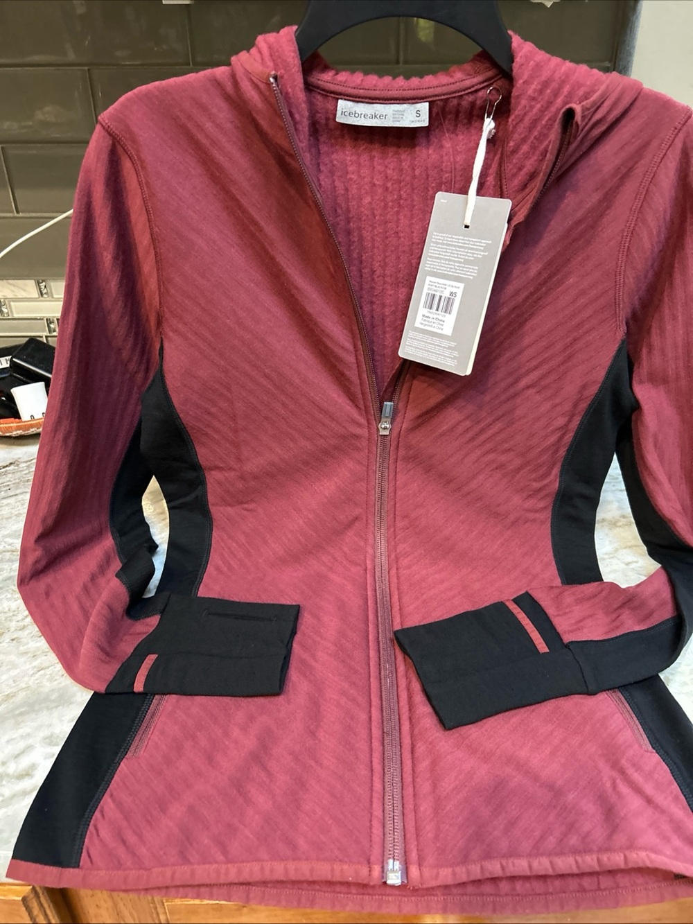 Icebreaker RealFleece Merino Wool  Descender Hood Jacket Women Zip Small New tag